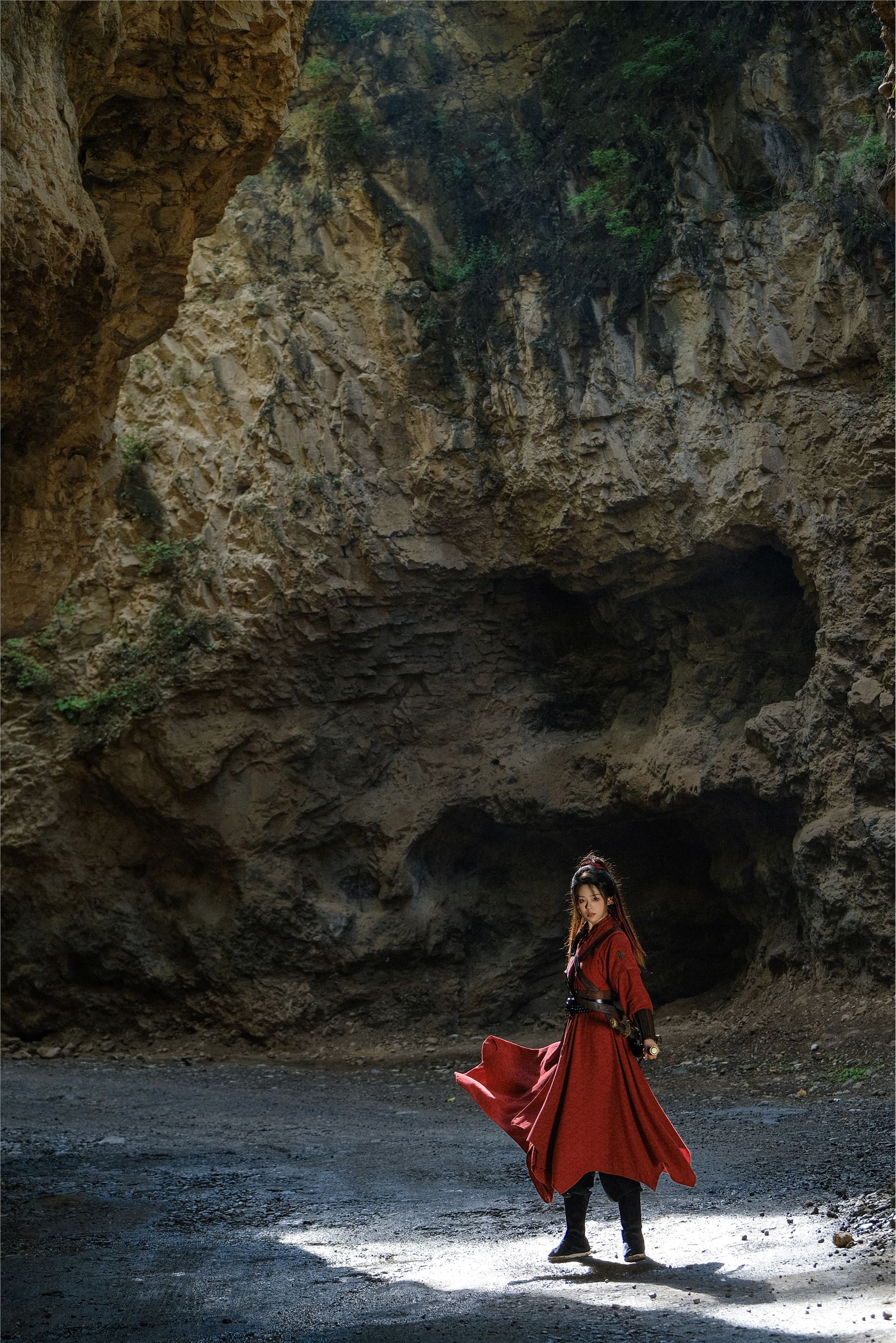 YITUYU艺图语 2025.02.03 清风作剑 瑶瑶